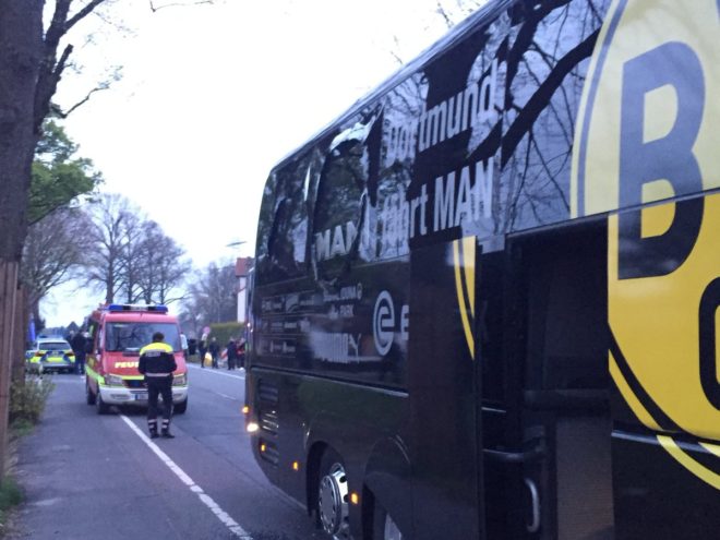 Автобус «Боруссии» перед матчем Лиги чемпионов оказался в центре поражения сработавшего взрывного устройства